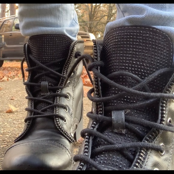 Guess Black Combats With Studs - Picture 6 of 16